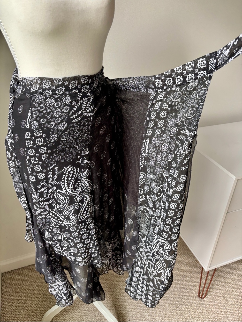 Black and White Paisley Two Layer Bohemian Maxi Wrap Skirt - Picture 7 of 10